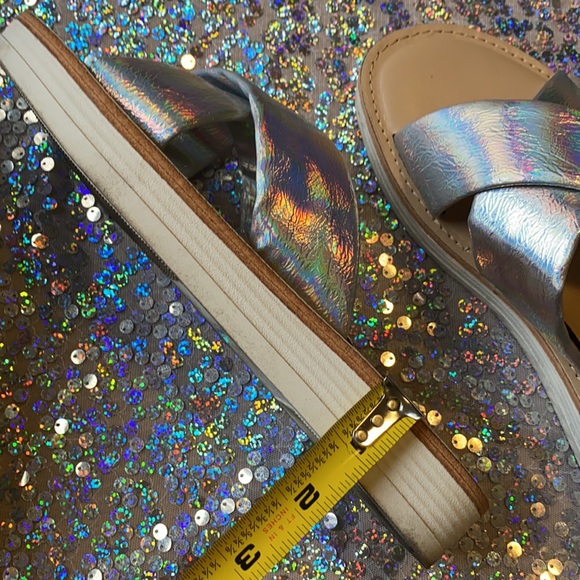 Sold2xHP🦋[ Dolce Vita ] Holographic Iridescent Sandals - Picture 10 of 10